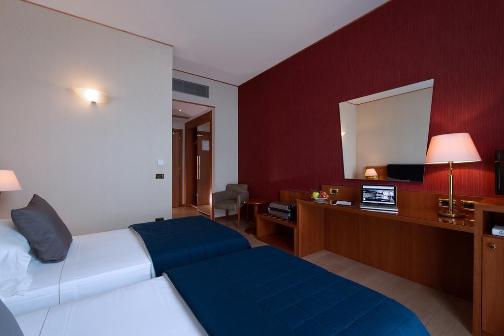 Hotel Parma & Congressi Extérieur photo